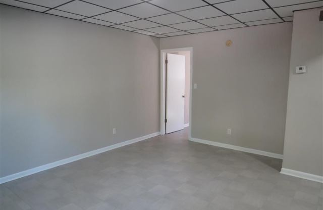 210-19 Colonial Drive Gallery 2