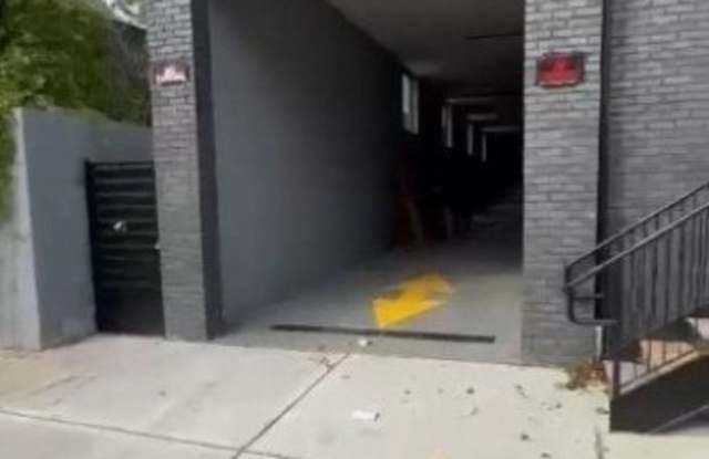 197 12Th Ave Gallery 2