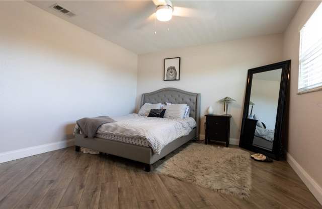 4050 4th Street North - 4050 4th Street North, St. Petersburg, FL 33703