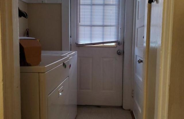 33 Derby - 33 Derby Street, Somerville, MA 02145