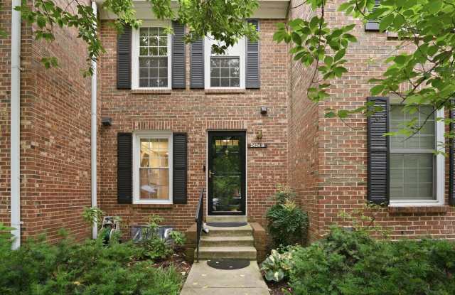 2424 S WALTER REED Drive photos photos
