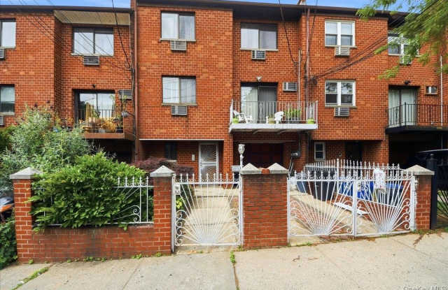 2975 Edson Avenue photos photos