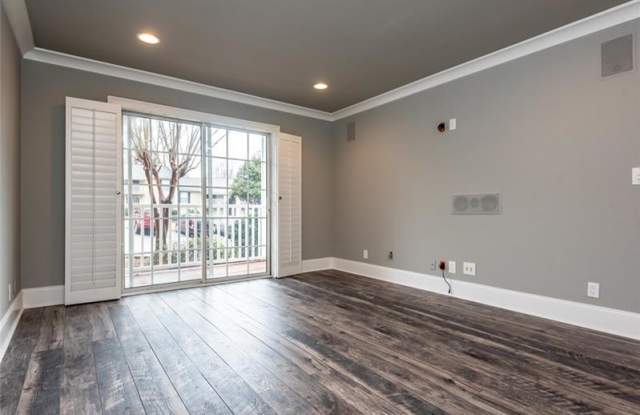 3135 Seven Pines Lane Gallery 2