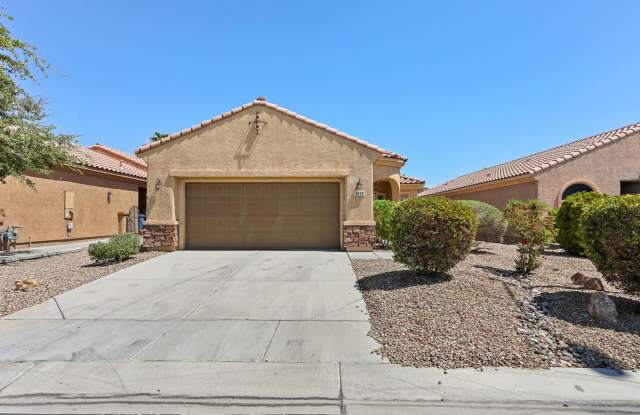 Single Story Pool Home In Stallion Mountain Guard Gated Community Gallery 3