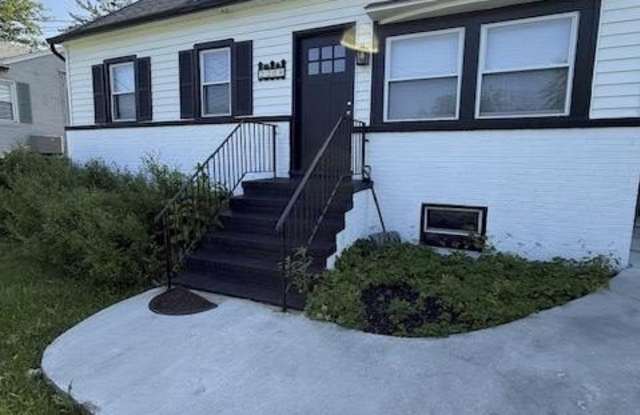 2209 HAMMONDS FERRY ROAD photos photos