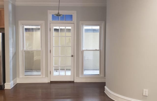 201 5th Street Northeast Gallery 4