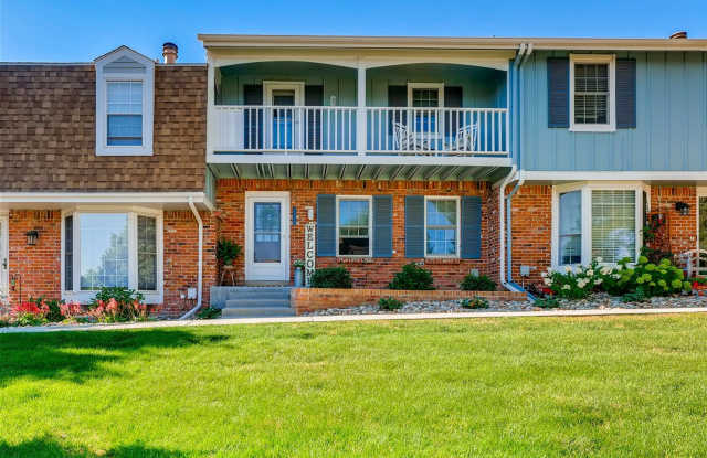 Beautiful Townhome in Knolls West, Centennial photos photos