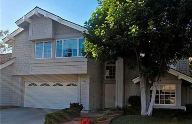 14 Hillgrass photos photos
