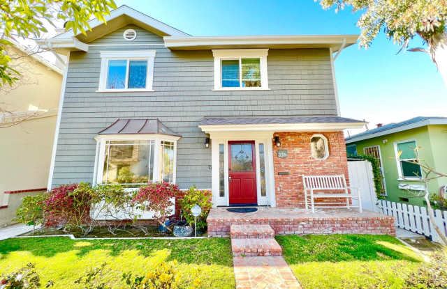 A Beautifully Large 4 Bedroom 4 Bathroom Home in Old Towne Seal Beach with Rooftop Office and Views - 239 16th Street, Seal Beach, CA 90740
