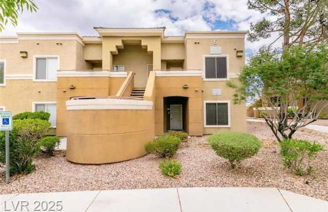 GORGEOUS 2 BEDROOMS UNIT*UPGRADED*TONS OF COMMUNITY AMENITIES*GATE COMMUNITY* Gallery 3