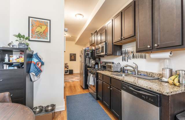 2146 West Chicago Avenue photos photos