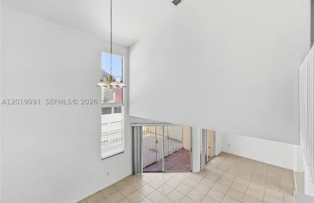 3002 San Remo Cir Gallery 4