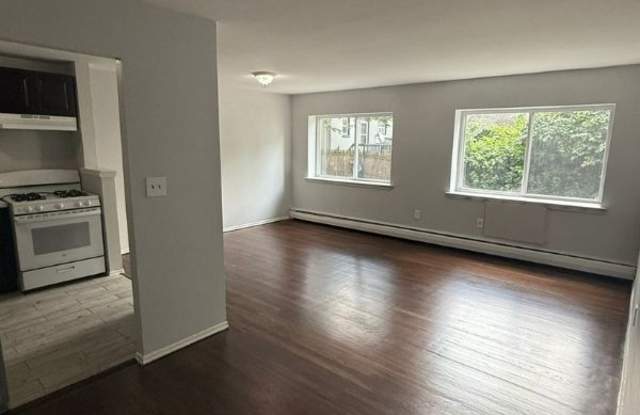 538 W 7th St - 538 West 7th Street, Plainfield, NJ 07060 538 W 7th St - 538 West 7th Street, Plainfield, NJ 07060