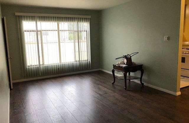1436 Hauser Boulevard - 1436 Hauser Boulevard, Los Angeles, CA 90019