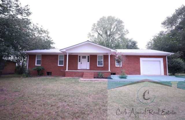 5401 Johnwood Drive Gallery 1