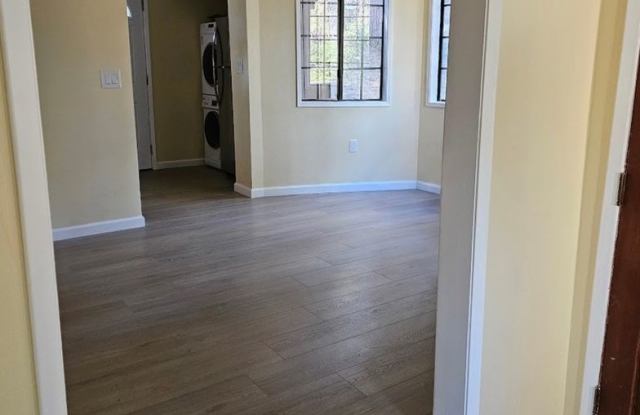 Two Bedroom On One Level Gallery 3