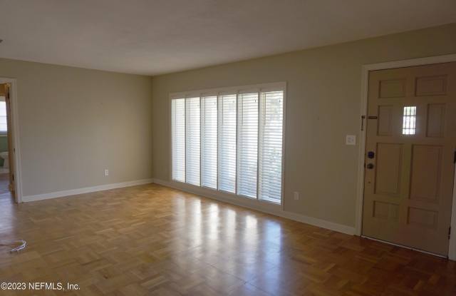4120 TRIESTE PL Gallery 2