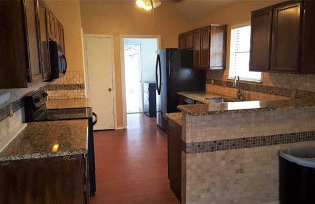 2110 Garner Court Gallery 3