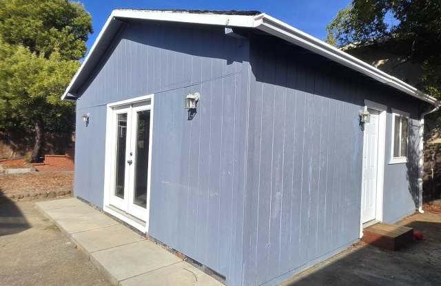 38 Bret Avenue Gallery 1