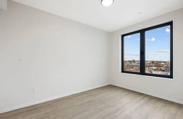 15 West End Gallery 2