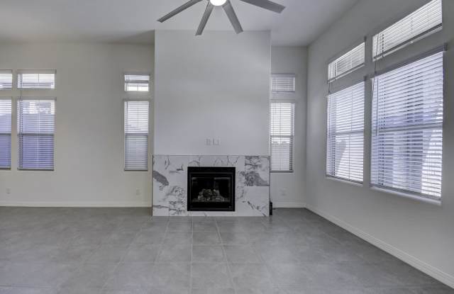 23265 N 73RD Way Gallery 4