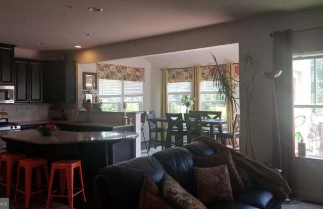 5512 MIGHTY CASEY COURT Gallery 2