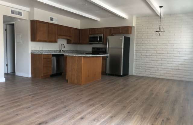 6565 N 17th Ave photos photos 6565 N 17th Ave photos photos