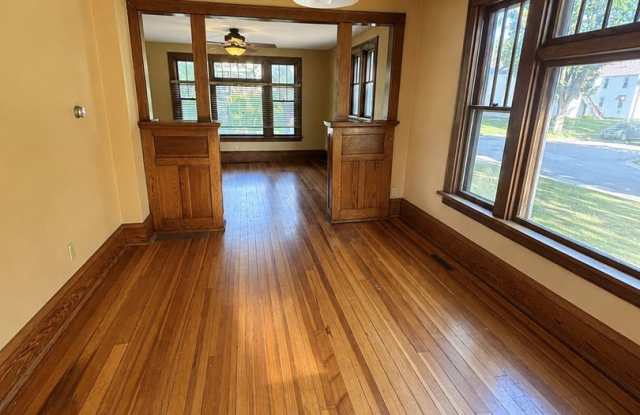 Charming 3 Bedroom 1 Bath Home in Owatonna Gallery 4