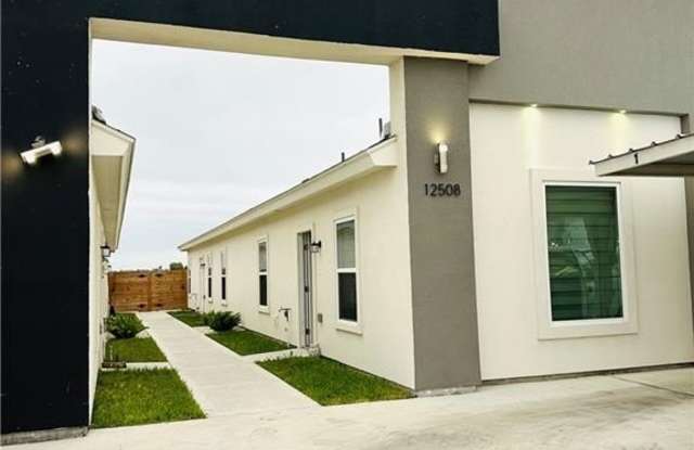 12508 N 39th Street unit: 1 photos photos