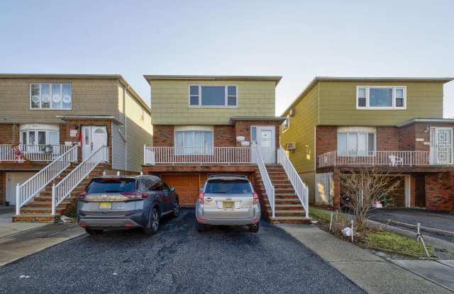 522 AVENUE C - 522 Avenue C, Bayonne, NJ 07002 522 AVENUE C - 522 Avenue C, Bayonne, NJ 07002