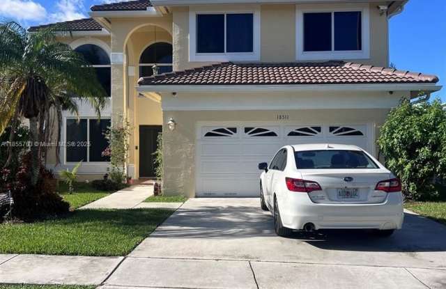 18511 NW 14th St photos photos