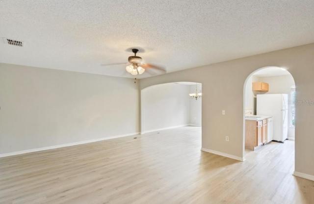 4617 ASHBURN SQUARE Drive Gallery 4