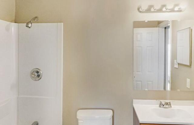 11844 Edmont Place Gallery 4