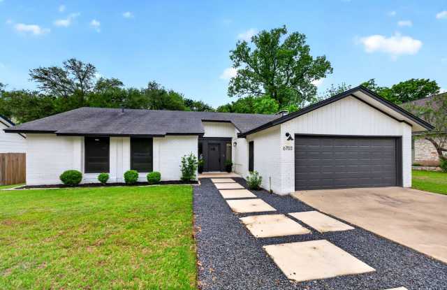 3 Bedroom 2 Bathroom Austin Home: Oak Forest Subdivision Gallery 4