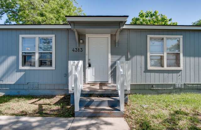 Remodeled 3-Bedroom Home with Spacious Patio  Deck! - 4313 Southeast 43rd Street, Del City, OK 73115