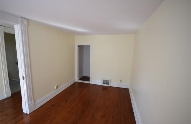 1424 North Main Street - B Gallery 4