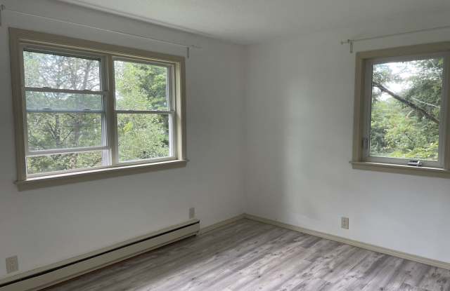 109 Upper Loveland Rd Gallery 3