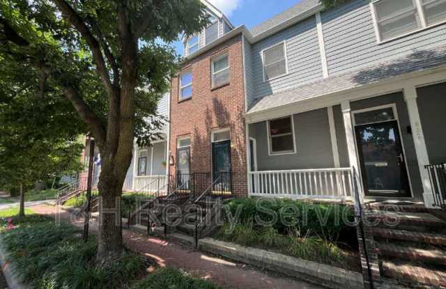 630 E New York St photos photos