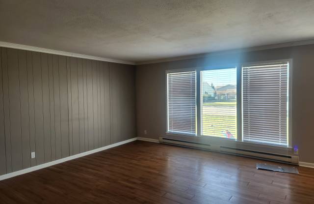205 South Linwood Drive Gallery 4