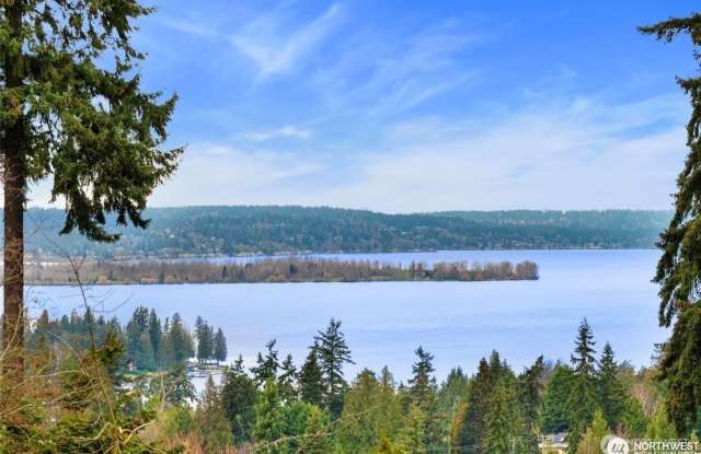 CLICK "REQUEST A TOUR" NOW! - 9416 Northeast 25th Street, Clyde Hill, WA 98004