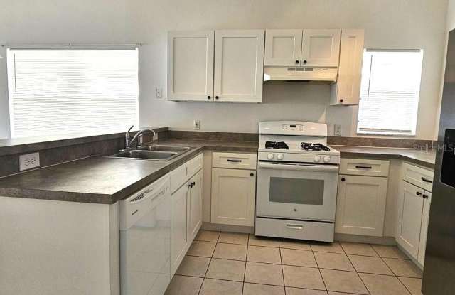 7625 CLOVELLY PARK Place Gallery 3