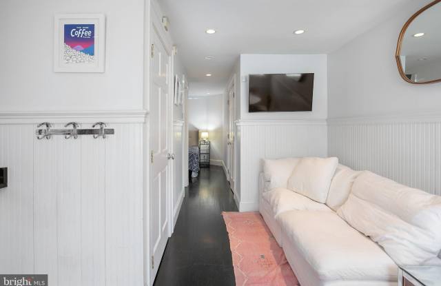 1832 CORCORAN Street NW Gallery 4