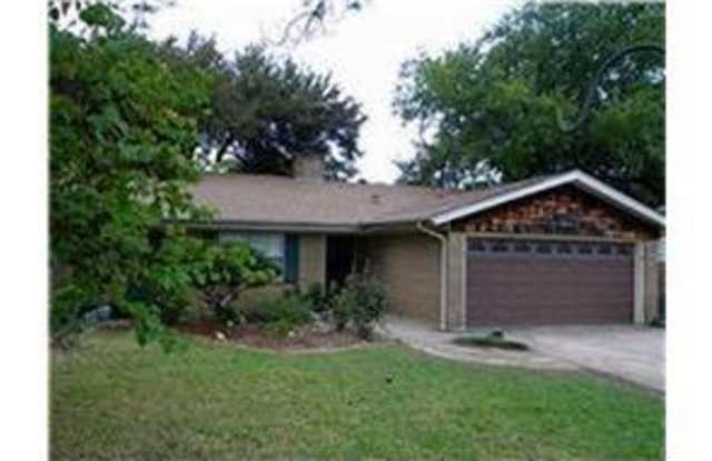 821 W Redbud Drive Gallery 2