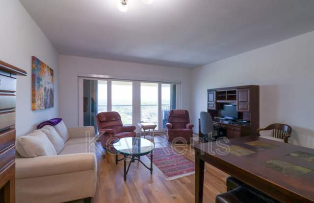 825 Bayshore Dr - 825 Bayshore Drive, Warrington, FL 32507