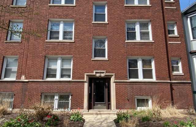 1122 W Wellington Avenue - 1122 West Wellington Avenue, Chicago, IL 60657 1122 W Wellington Avenue - 1122 West Wellington Avenue, Chicago, IL 60657
