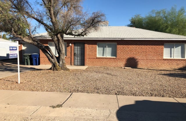 4873 E. 12TH ST. - 4873 East 12th Street, Tucson, AZ 85711