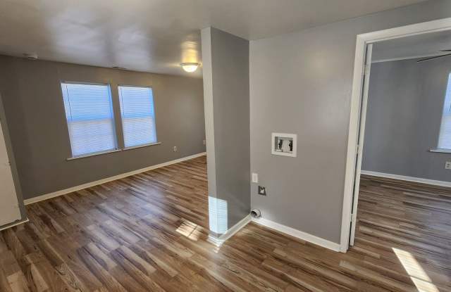 Just remodeled, nice 1BR single family home! Great value. photos photos