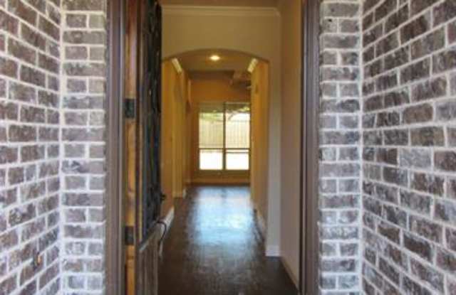 5608 Ridgepass Lane Gallery 3