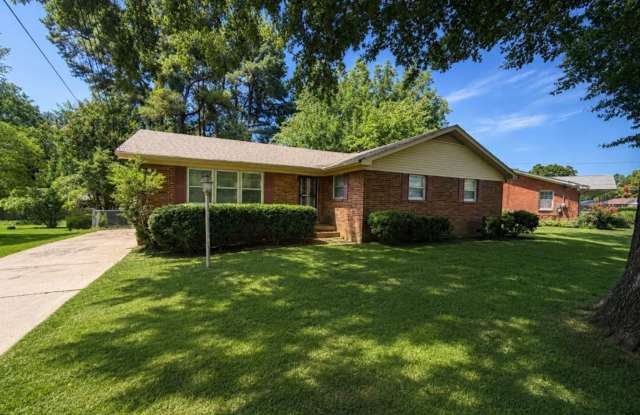 3 bed 2 bath in the heart of the city photos photos