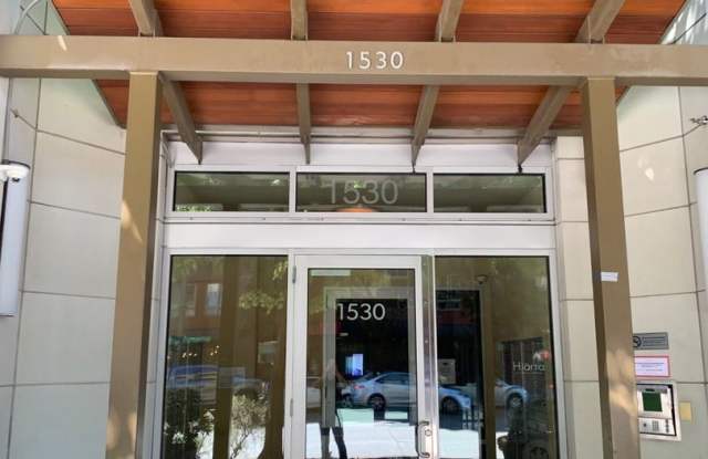 Spacious 2 bed 2 bath, 1000+ sq ft. condo on Market St in Ballard - 1530 Northwest Market Street, Seattle, WA 98107